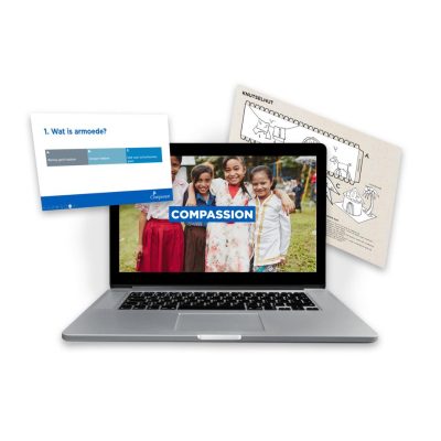 Een laptop met daarop de spreekbeurtpresentatie over Compassion.