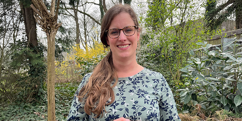 Portret van Hanneke Klok, Targeted Response Specialist bij Compassion Nederland.